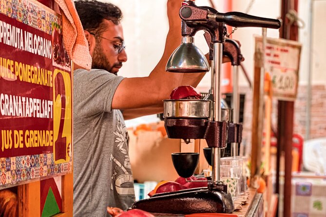 Palermo Private Street Food Tour: A Culinary Journey with a Chef - What you eat and drink: the Palermo classics they actually serve