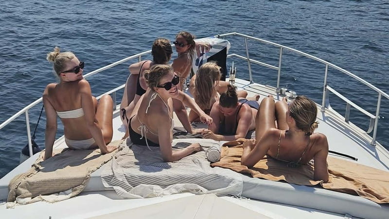 Palermo: Sunset Boat Tour with Aperitif - Where you meet and how boarding feels in real life