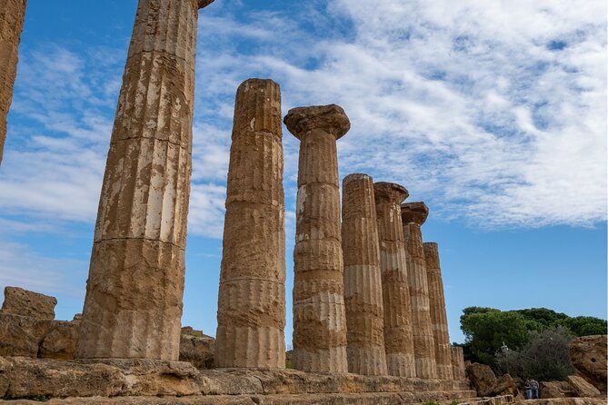 Palermo to Siracusa: stop at Valley of Temples & Roman Villa - Timing, walking, and what to pack for an 11-hour day