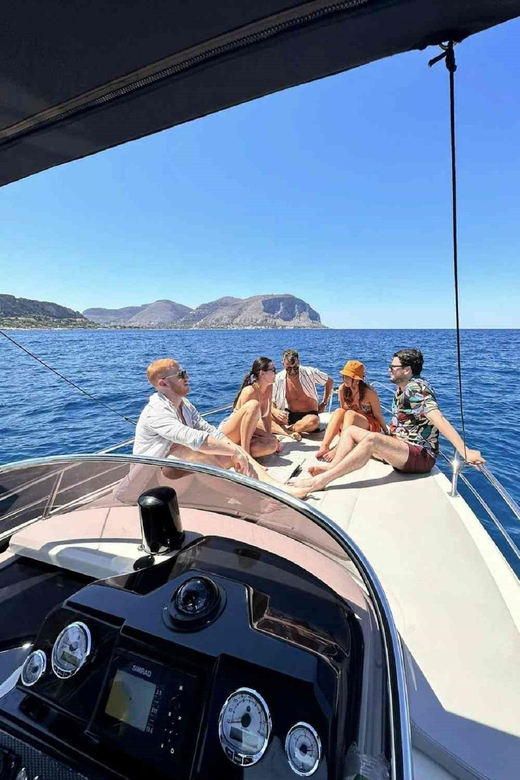 Palermo : Tour condiviso in barca con Aperitivo e Snorkeling - Barcarello Water Time: Swimming, Snorkeling, and a Chance at Marine Life