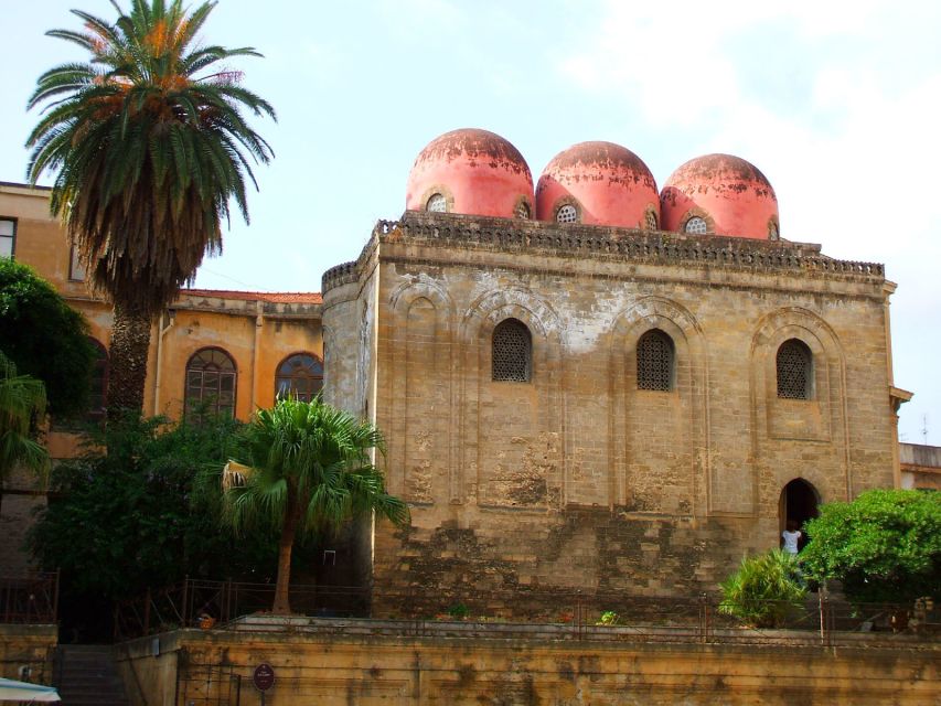 Palermo Tour: Magnificent Mixture Of Architectural Styles - Vucciria and Piazza San Domenico: Ending on Real Palermo Streets