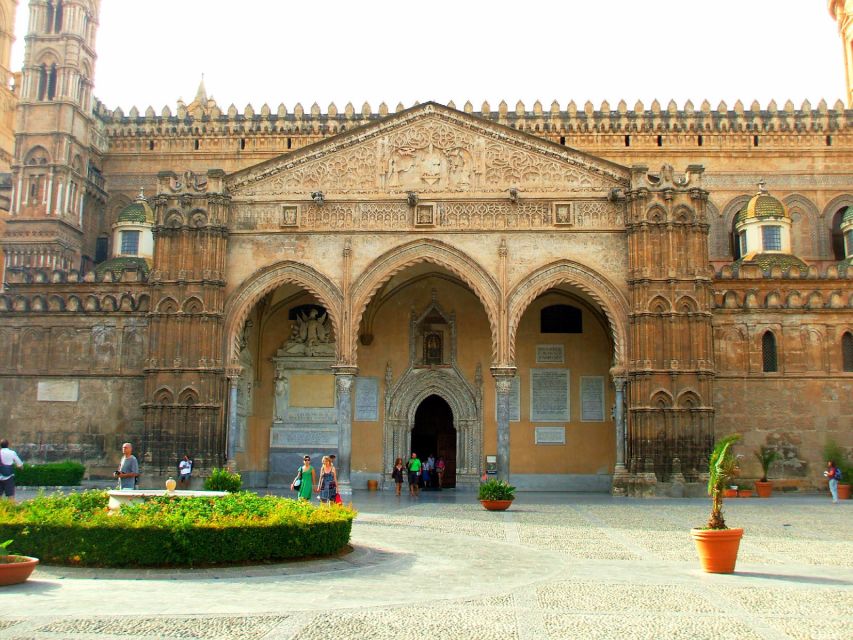 Palermo Tour: Magnificent Mixture Of Architectural Styles - Linking Palermo’s Main Streets to Teatro Massimo