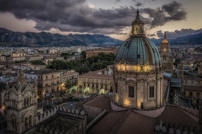 Palermo Walking Tour with Audio and Written Guide by a Local - Before you start: phone, internet, and the audio activation reality