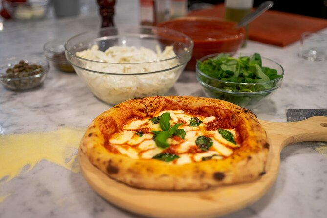 Palermo's Delight: Unleash the Secrets of Pizza and Gelato Making - Enter Via Volturno 44: easy to find, but don’t be late
