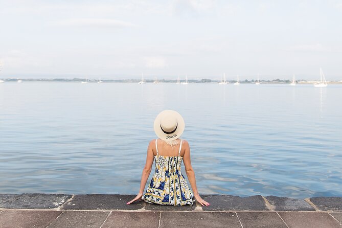 Photoshoot in Syracuse Sicily - Waterfront promenade: the sea-view finish that ties it together