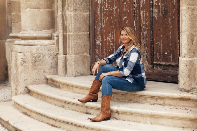 Photoshoot in Syracuse Sicily - What a 1-hour private photo session feels like