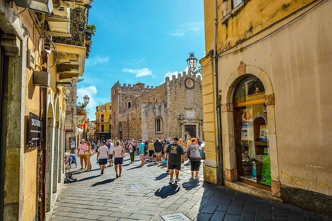 Private 8-hour Excursion to Taormina and Castelmola from Messina - The old theatre area and why it’s worth putting on the calendar