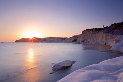 Private Agrigento & Scale of the Turks Tour, from Palermo area - The Scala dei Turchi (Turkish Stairway) white cliffs by the sea