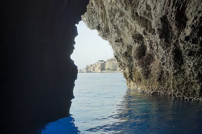 Private Boat Excursion Taormina - Giardini Naxos With Lunch - Private by design: max 12 people and real quiet time