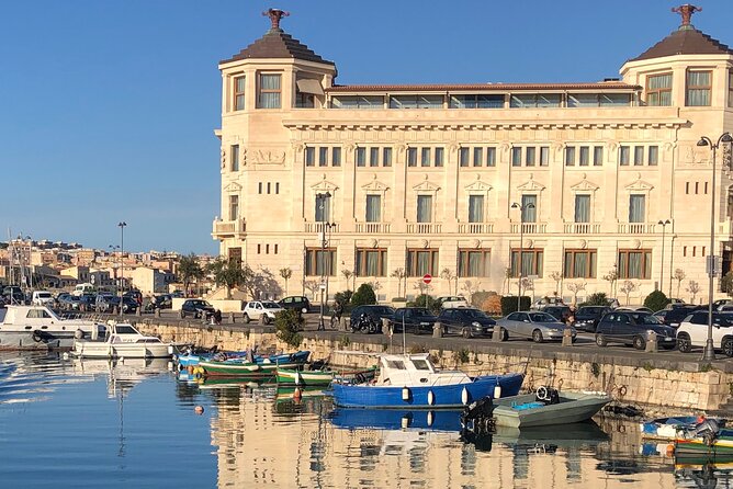 Private boat tour 1h Ortigia and caves with tales - Price and value: when $240.30 per group makes sense