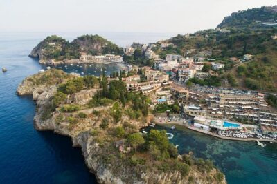 Private Etna & Taormina Tour, from Palermo area & Cefalù - Price and what you’re actually paying for