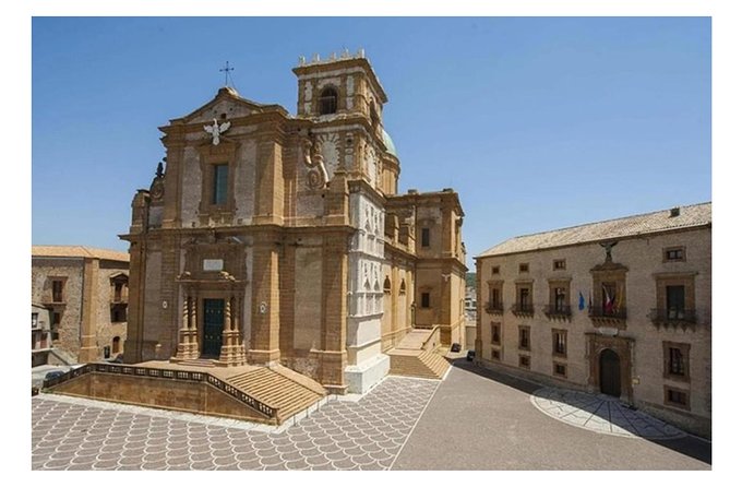 Private Full-Day Tour of Agrigento and Piazza Armerina - Villa Romana del Casale near Piazza Armerina: mosaics that work without a guide