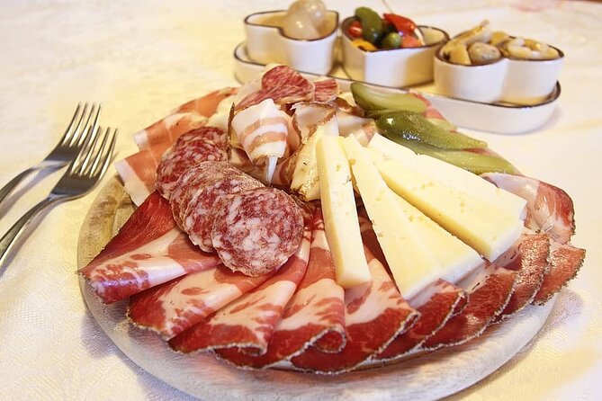 Private Godfather and Taormina Boat Tour with Appetizer and Pasta - Who should book this and who should skip it