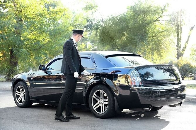 Private One-way Transfer From Catania Airport To Catania - The car: comfort, cleanliness, and air-conditioning