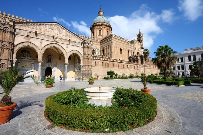 Private Palermo & Monreale Historical Tour - Castello della Zisa and Catacombe dei Cappuccini: two very different 45 minutes