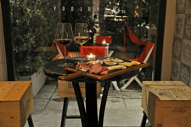 Private Sicilian Wine & Cheese Tasting - Nero d’Avola and Catarratto: local grapes with different jobs