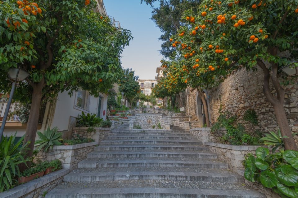 Private Taormina Top City Sights Walking Tour - Taormina’s story in a nutshell: Greeks, Romans, Normans, then tourists