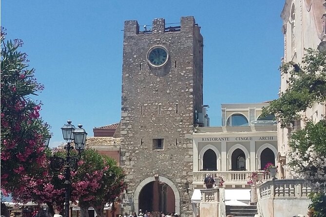 Private Tour Alcantara Gorges, Taormina and Messina. Departure Messina - Timing and Comfort: How to Survive a 5–6 Hour Private Day