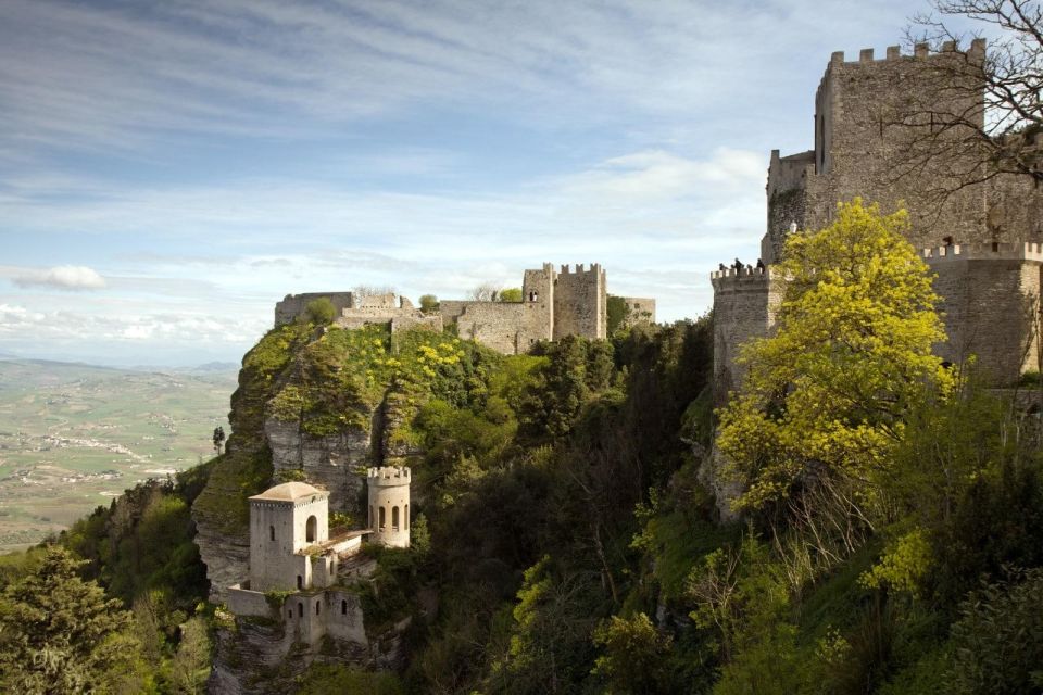 Private tour: Segesta, Salt Pans & Erice - Starting in Palermo: The Easy Pickup at Piazza Giuseppe Verdi