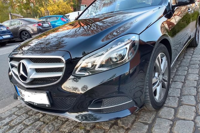 Private Transfer Depart.:From Palermo hotels to Palermo Apt - Sedan or Minivan: Getting the Vehicle Size Right