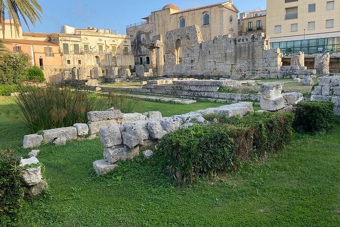 Private Transfer from Taormina to Syracuse (Direct or with Stops) - Private transfer from Catania to Syracuse: what you’re really buying