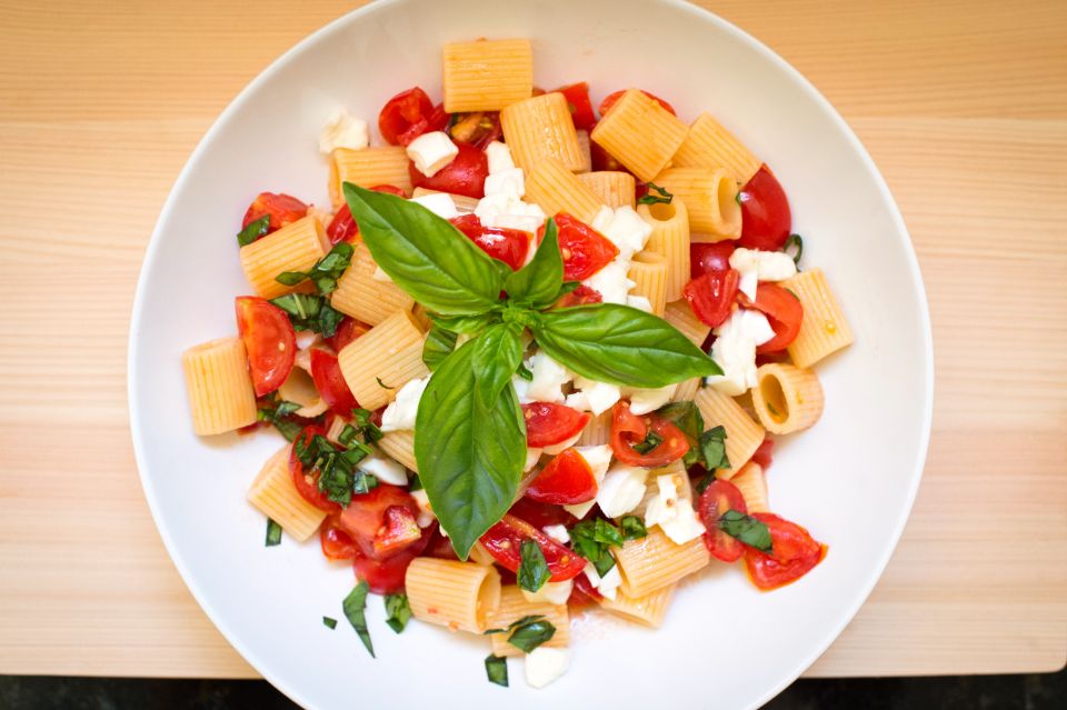 Ragusa: Dining Experience at a Local's Home - The cooking demo: learning while you watch and taste