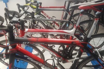 Rent road bike - Carbon vs Aluminum: Choosing the Right Bike for Your Day