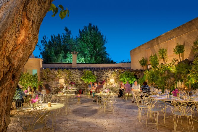 Romantic Dinner from Taormina with Vintage Car Tour - Who this romantic dinner suits best (and who might not love it)
