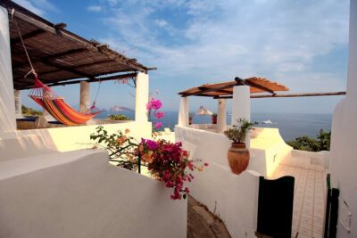 Salina, Panarea and Stromboli from Cefalu, Via Capo D'Orlando - Price and logistics: what $75 really buys
