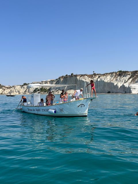 San Leone, Scala dei turchi: private aperitif on boat tour - Who this boat aperitivo is perfect for