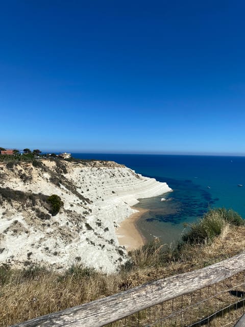 Scala dei Turchi: Tour of Beautiful Beaches with Aperitif - Guide Style and Group Pace: Flexible, But Not Always Heavy on Commentary