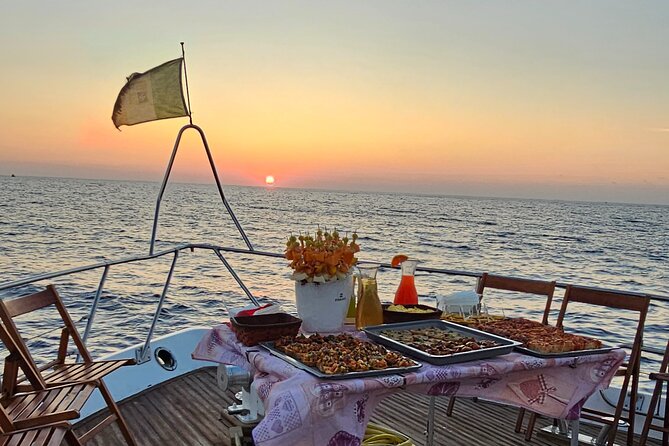 SciatumiaDay boat tour to Lampedusa with typical lunch - English narration: what to expect when the boat gets busy