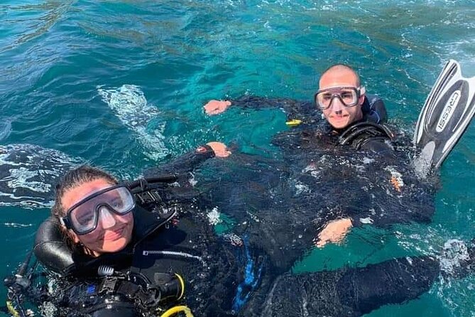 Scuba Diving Experience - Gear and Crew: Modern Equipment Plus Human Help