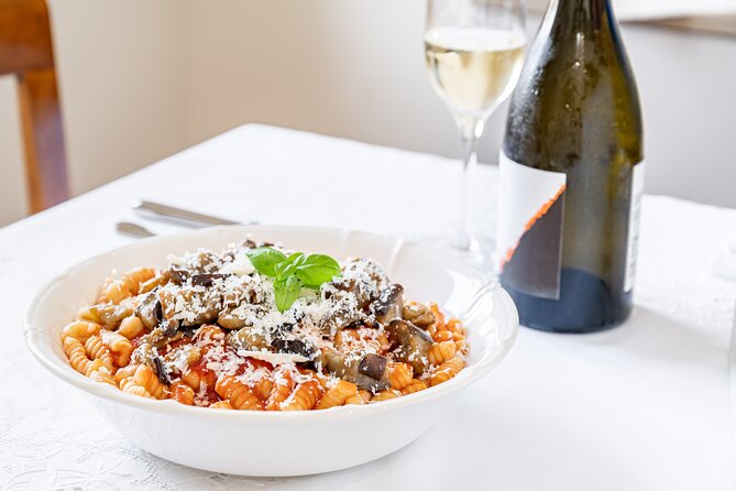 Share Your Pasta Love in Local's Home in Messina - The 1.5-hour flow: from welcome aperitif to your finished plate