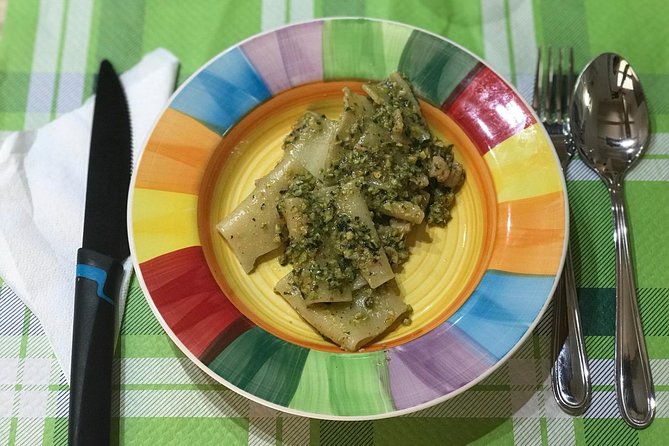 Sicilian Cooking Class : From Black to White - Lunch or early dinner: choosing the right class slot