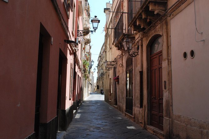 Sicilian Food tour and wine tasting in Ortigia in Syracuse - The real star is the guide: Ericka, Sebastian/Sebastiano, and Pietro