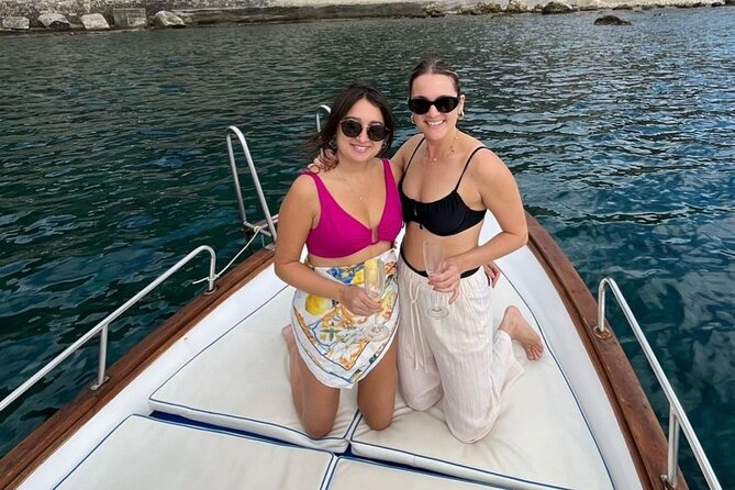 Sicilian wine tasting on the boat in Taormina - Wine tasting and brunch onboard: how it feels in real life