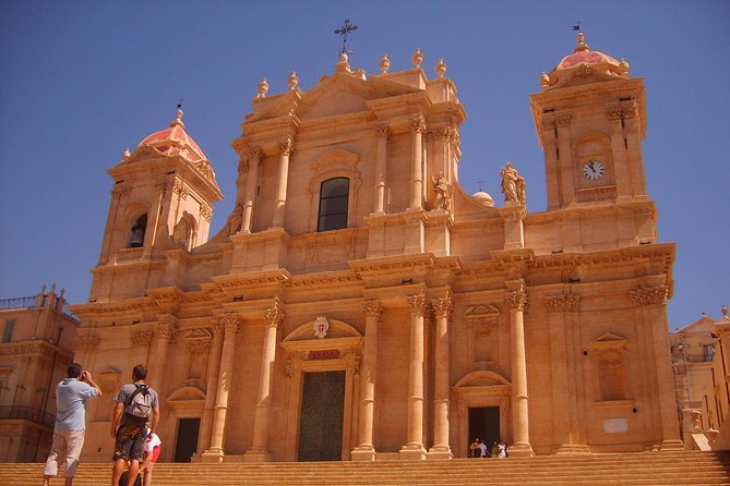 SICILY - Culture & Flavours 8 Days/7 Nights Tour - Day 8 in Catania: Cyclops Riviera and Optional Food-Focused Extras