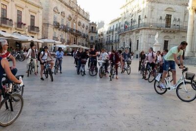 Siracusa tour on high tech bike - The High-Tech Bike Experience: Easy When You Settle In