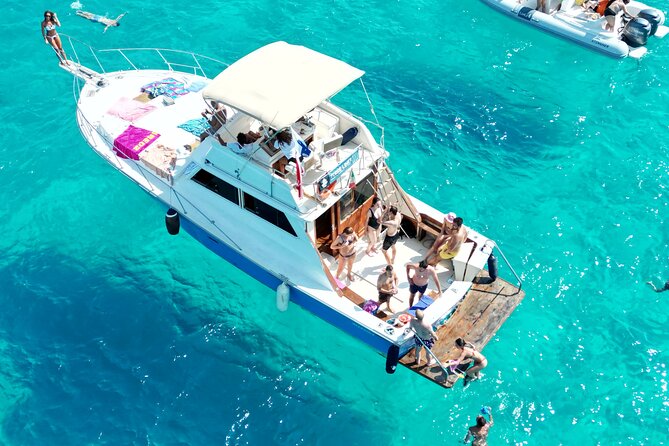 Small-Group Boat Tour in Favignana and Levanzo - Starting Your Day in Trapani (and why the timing matters)