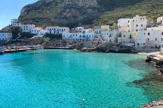 Small-Group Boat Tour in Favignana and Levanzo - Getting on board smoothly: the small details that matter