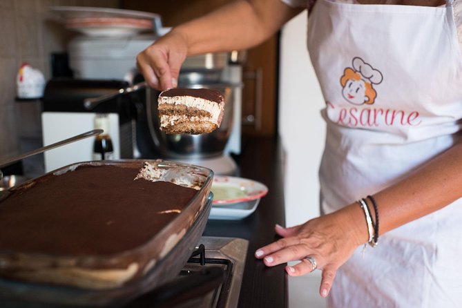 Small Group Market tour and Cooking class in Ragusa - Small Group Size: Why Up to 12 People Matters