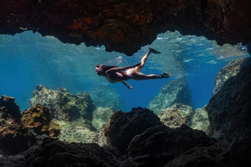 Snorkeling Tour of the Taormina Coast and Isola Bella - First Snorkel Stop: Grotta degli Innamorati and Orange Corals