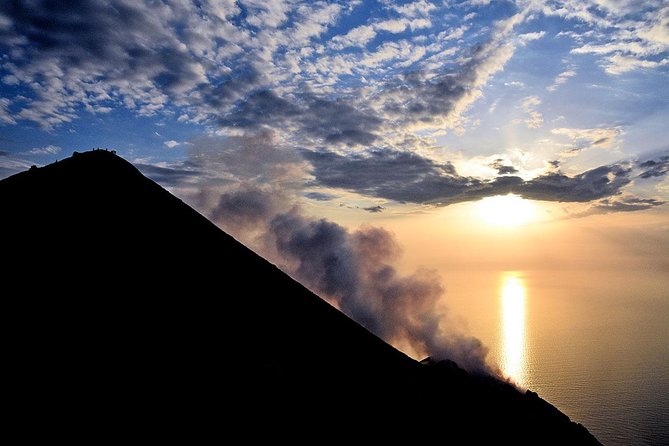 Stromboli: sunset trekking to Sciara del Fuoco - Ashàra - The 400-Meter Climb: Craters, Old Cemetery, and Constant Strombolicchio
