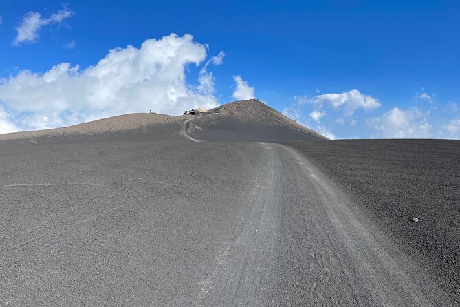 Summit Etna North 3380mt: 4x4 and trekking - The Summit Hike (2,960 to 3,380 m): Four Craters and a Guide Who Watches Conditions
