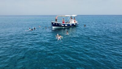 Sunset excursion by boat along the coast of Cefalù - Getting to Presidiana Tourist Port (and Finding Parking Without Stress)