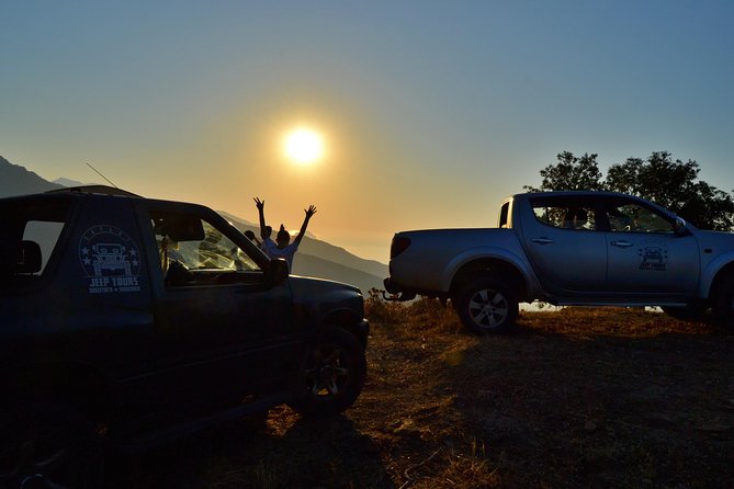 Sunset with BBQ by jeep - The night jeep descent on ancient dirt roads