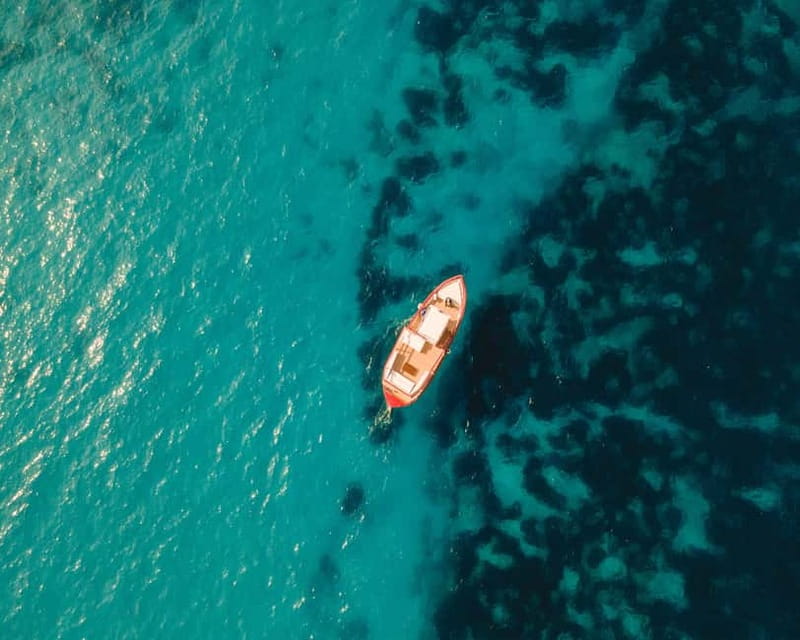 Syracuse: Boat Trip with Lunch, Wine, and Swimming Stops - Logistics that matter: where to meet and what boat to expect