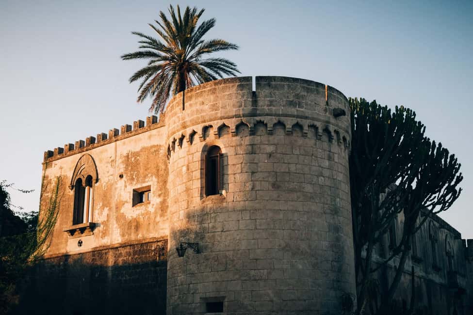 Syracuse: Exclusive Sicilian Wine Tasting Experience - Small-group energy: what a group of 10 changes