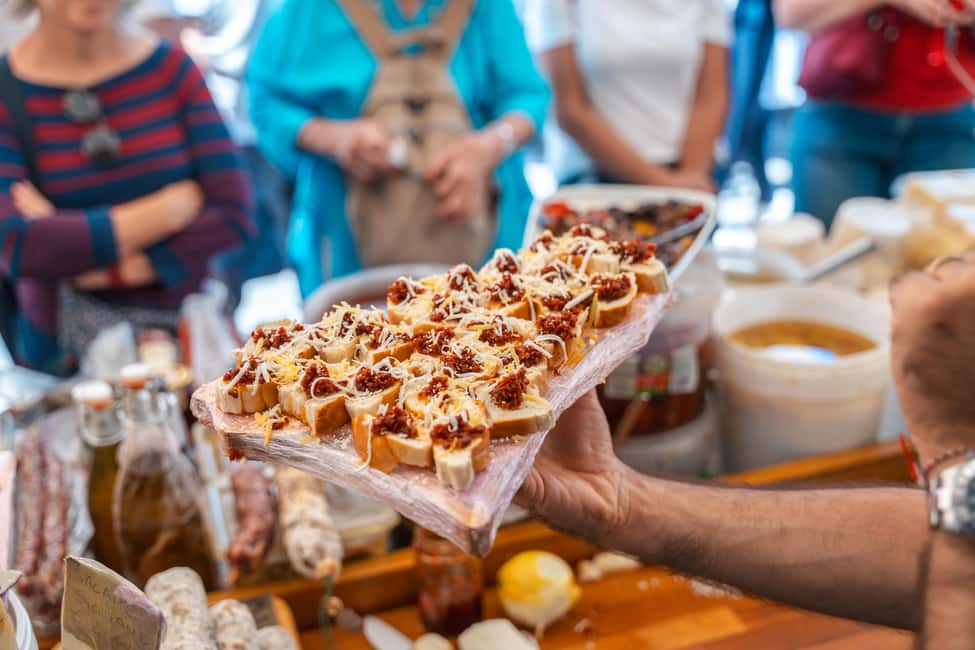 Syracuse: Guided Street Food Tour in Ortigia - Key Things You’ll Notice Right Away